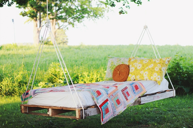 Breathtaking Pallet Swing Projects Wood Pallet Ideas