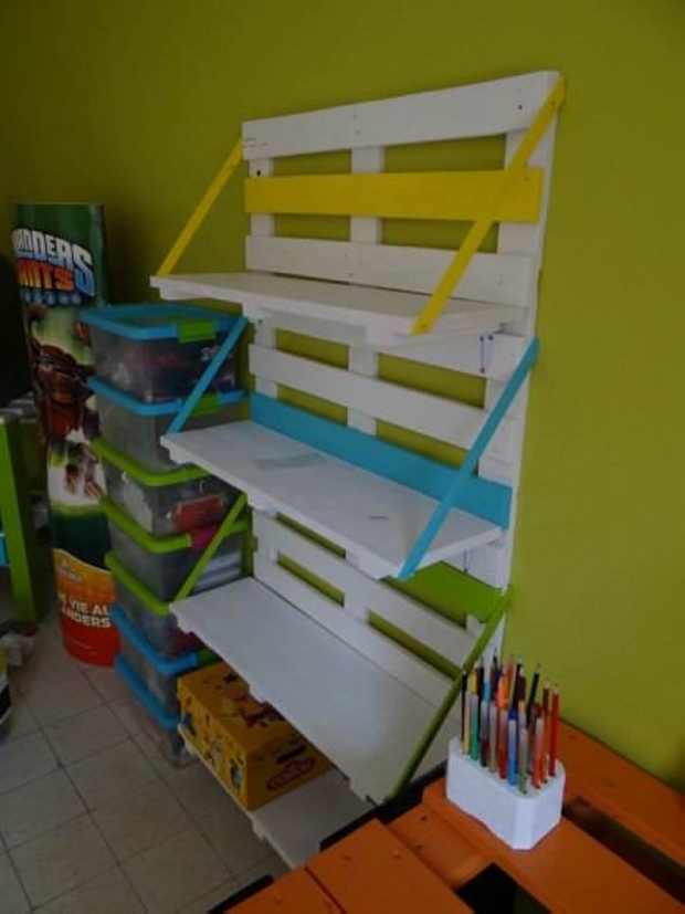 pallet-bookcase-1001-pallets